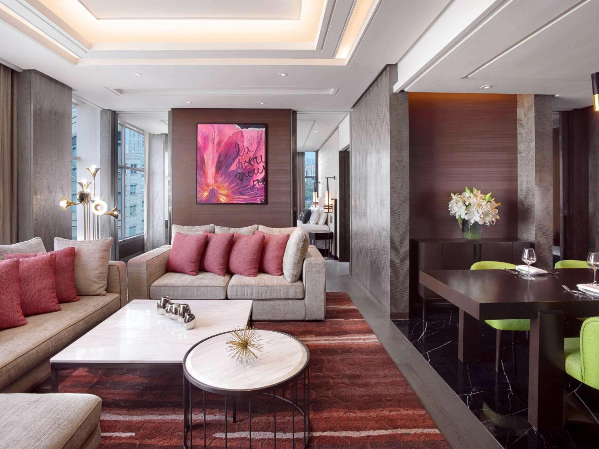 فندق سوفيتيل كوالالمبور دامانسارا المظهر الخارجي الصورة A suite at the hotel