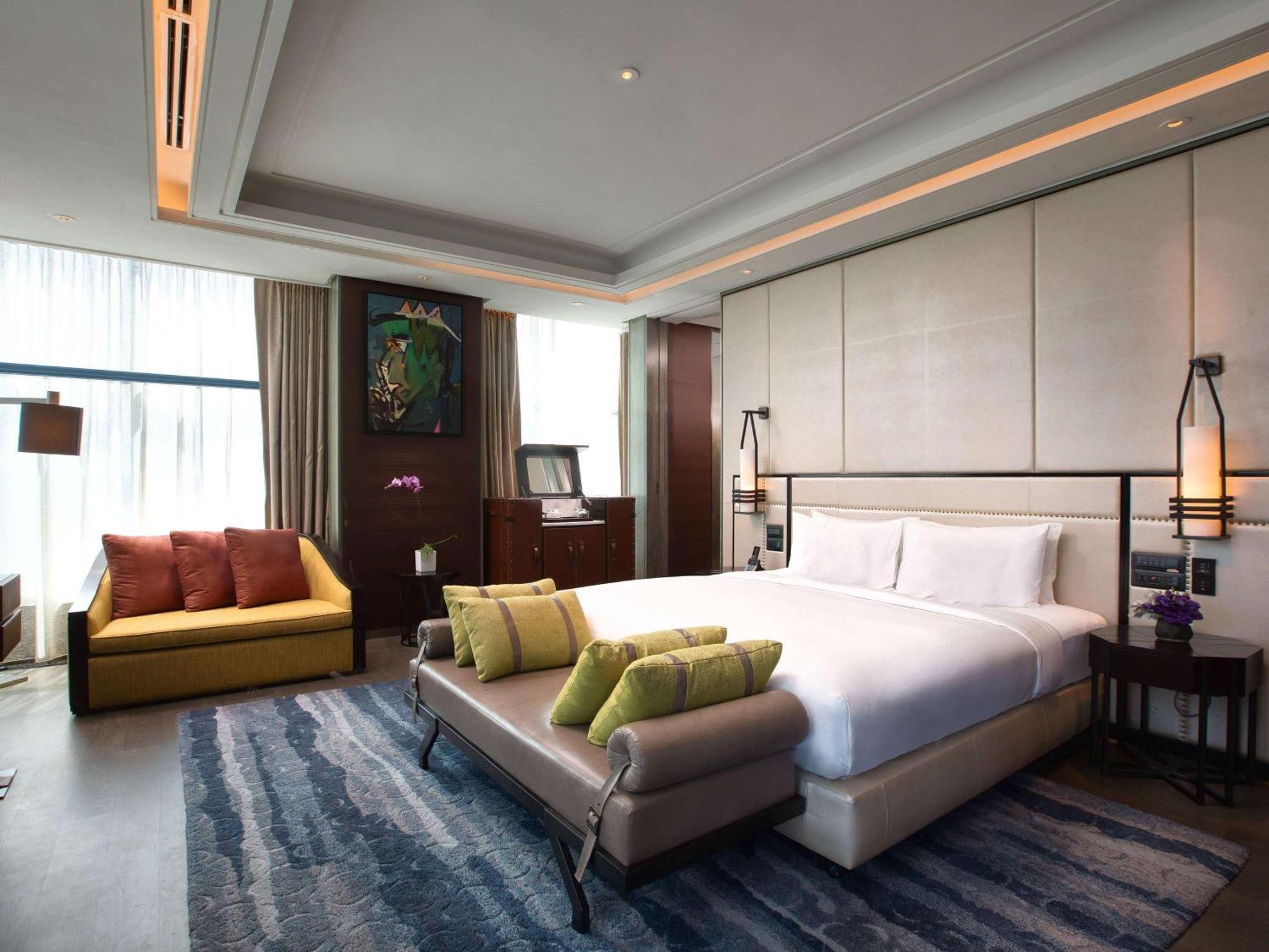 فندق سوفيتيل كوالالمبور دامانسارا المظهر الخارجي الصورة A bedroom at the hotel
